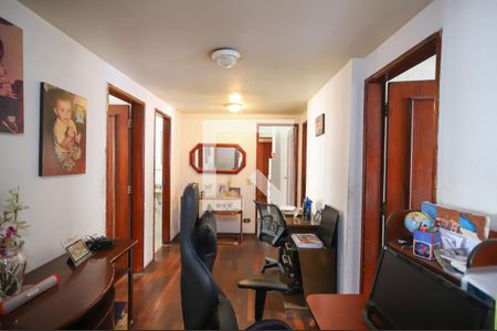 Apartamento à venda com 139m², 4 quartos e 3 vagasHall social