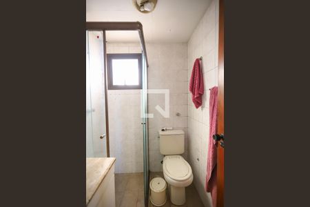 Apartamento à venda com 139m², 4 quartos e 3 vagasSuíte 1 Banheiro