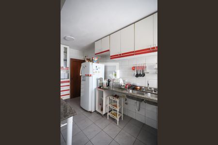 Apartamento à venda com 139m², 4 quartos e 3 vagasCozinha