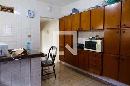 Casa à venda com 137m², 2 quartos e 2 vagas Casa à venda com 137m², 2 quartos e 2 vagasCozinha