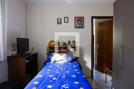 Casa à venda com 137m², 2 quartos e 2 vagas Casa à venda com 137m², 2 quartos e 2 vagasQuarto 2