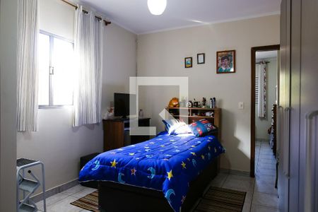 Casa à venda com 137m², 2 quartos e 2 vagas Casa à venda com 137m², 2 quartos e 2 vagasQuarto 2