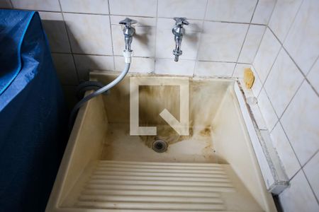 Casa à venda com 137m², 2 quartos e 2 vagas Casa à venda com 137m², 2 quartos e 2 vagasLavanderia