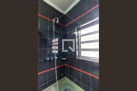 Casa à venda com 180m², 3 quartos e 4 vagasBanheiro da Suíte 1