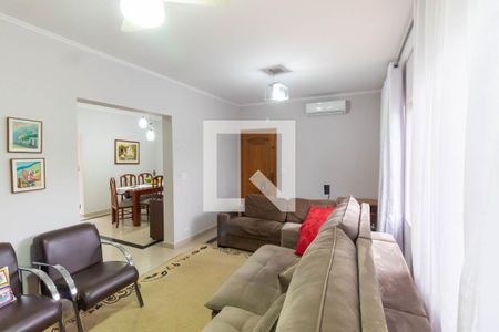 Casa à venda com 180m², 3 quartos e 4 vagasSala