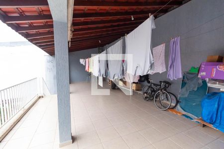 Casa à venda com 180m², 3 quartos e 4 vagasÁrea de serviço
