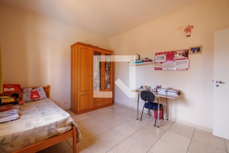 Casa de condomínio para alugar com 364m², 4 quartos e 4 vagas Casa de condomínio para alugar com 364m², 4 quartos e 4 vagasQuarto 1