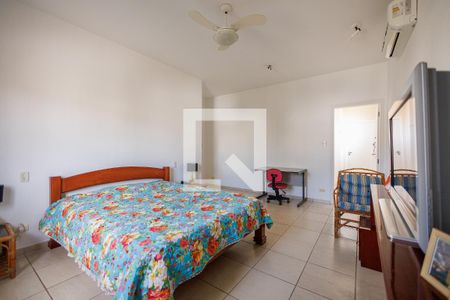 Casa de condomínio para alugar com 364m², 4 quartos e 4 vagas Casa de condomínio para alugar com 364m², 4 quartos e 4 vagasSuíte 1