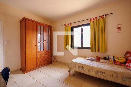 Casa de condomínio para alugar com 364m², 4 quartos e 4 vagas Casa de condomínio para alugar com 364m², 4 quartos e 4 vagasQuarto 1