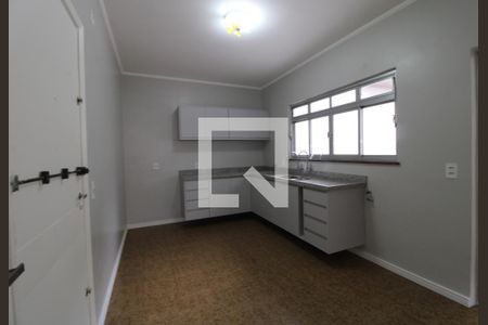 Apartamento à venda com 124m², 2 quartos e 1 vagaCozinha