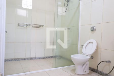 Casa para alugar com 130m², 3 quartos e 3 vagas Casa para alugar com 130m², 3 quartos e 3 vagasBanheiro da Suíte 3