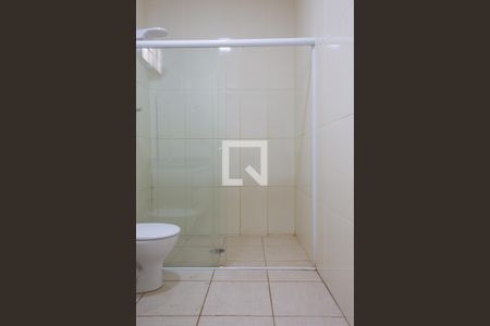 Casa para alugar com 130m², 3 quartos e 3 vagas Casa para alugar com 130m², 3 quartos e 3 vagasBanheiro da Suíte 2