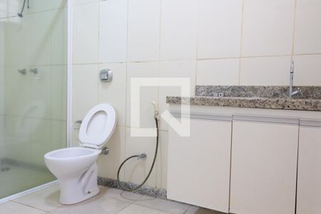 Casa para alugar com 130m², 3 quartos e 3 vagas Casa para alugar com 130m², 3 quartos e 3 vagasBanheiro da Suíte 3