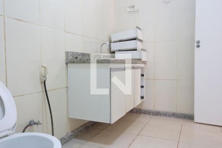 Casa para alugar com 130m², 3 quartos e 3 vagas Casa para alugar com 130m², 3 quartos e 3 vagasBanheiro da Suíte 3
