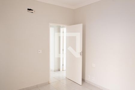 Casa para alugar com 130m², 3 quartos e 3 vagas Casa para alugar com 130m², 3 quartos e 3 vagasSuíte 2