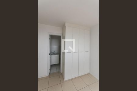 Apartamento para alugar com 70m², 2 quartos e 1 vagaSuíte