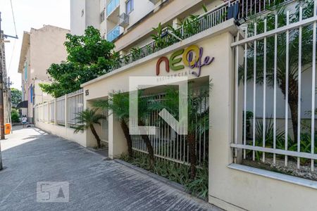 Apartamento para alugar com 70m², 2 quartos e 1 vagaFachada