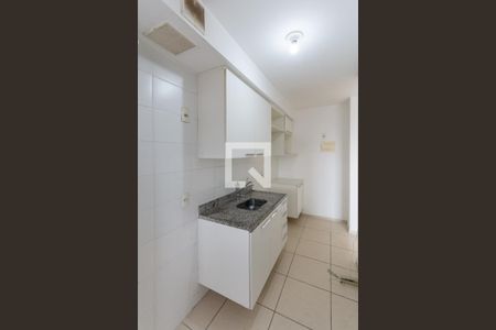 Apartamento para alugar com 70m², 2 quartos e 1 vagaCozinha e Área de Serviço