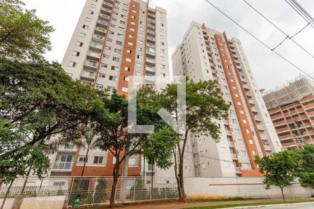 Apartamento para alugar com 42m², 2 quartos e 1 vaga Apartamento para alugar com 42m², 2 quartos e 1 vagaFachada