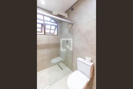 Casa à venda com 250m², 3 quartos e 2 vagasBanheiro 3