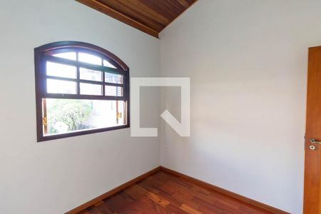 Casa à venda com 250m², 3 quartos e 2 vagasQuarto 2