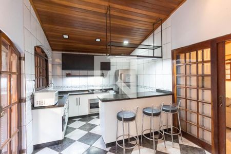 Casa à venda com 250m², 3 quartos e 2 vagasCozinha