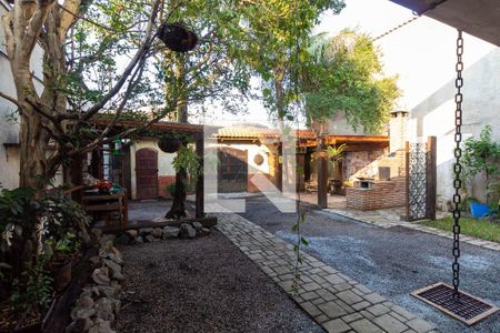Casa à venda com 250m², 3 quartos e 2 vagasÁrea externa