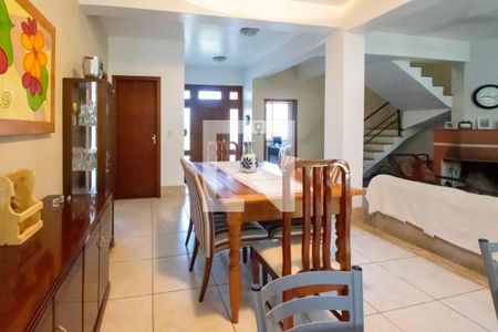 Sala de Jantar de casa de condomínio à venda com 5 quartos, 284m² em Cavalhada, Porto Alegre