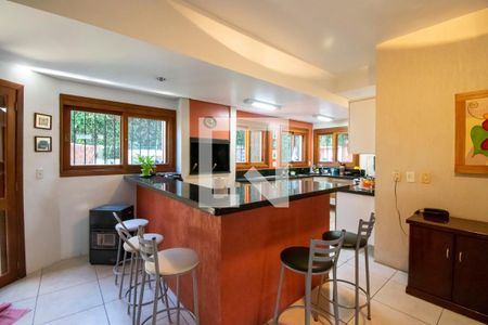 Casa de condomínio à venda com 284m², 5 quartos e 4 vagasCozinha