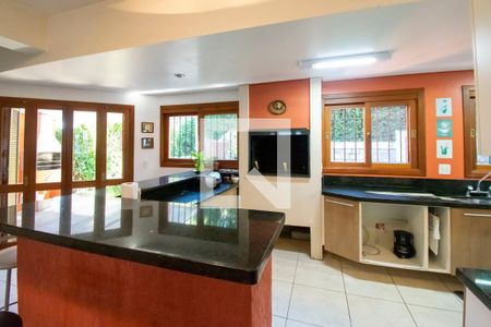 Casa de condomínio à venda com 284m², 5 quartos e 4 vagasCozinha