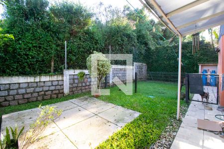 Casa de condomínio à venda com 284m², 5 quartos e 4 vagasQuintal