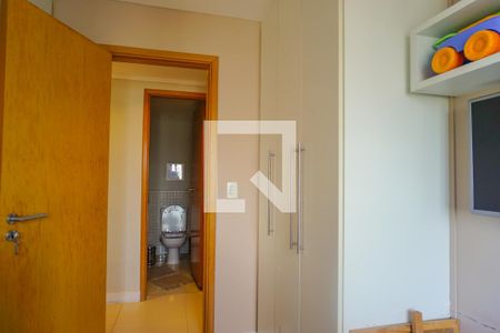 Apartamento à venda com 168m², 4 quartos e 2 vagas Apartamento à venda com 168m², 4 quartos e 2 vagasQuarto 2