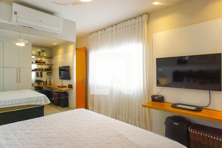 Apartamento à venda com 168m², 4 quartos e 2 vagas Apartamento à venda com 168m², 4 quartos e 2 vagasSuíte 1