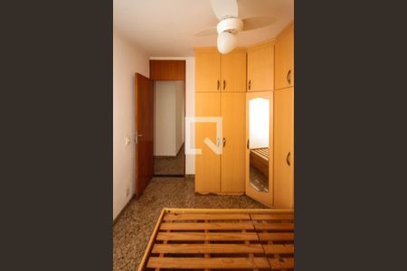 Apartamento à venda com 64m², 3 quartos e 1 vagaQuarto 02