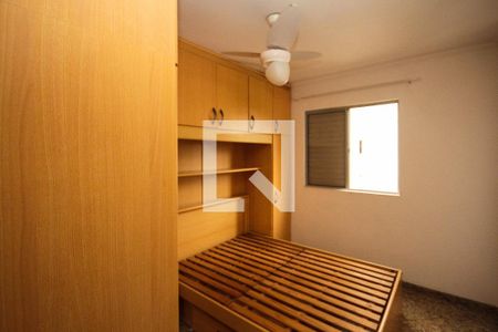 Apartamento à venda com 64m², 3 quartos e 1 vagaQuarto 02