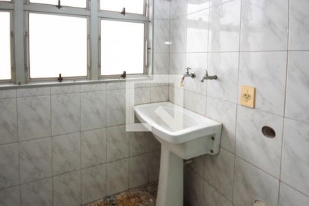 Apartamento à venda com 64m², 3 quartos e 1 vagaÁrea de Serviço