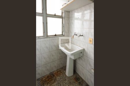 Apartamento à venda com 64m², 3 quartos e 1 vagaÁrea de Serviço