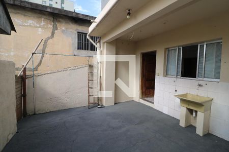 Casa para alugar com 70m², 2 quartos e sem vagaÁrea de Serviço