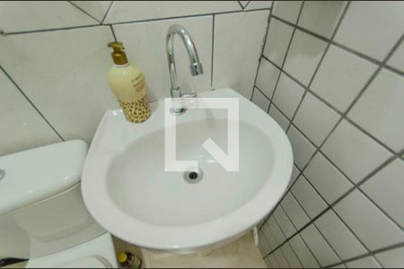 Casa à venda com 140m², 2 quartos e 6 vagasBanheiro