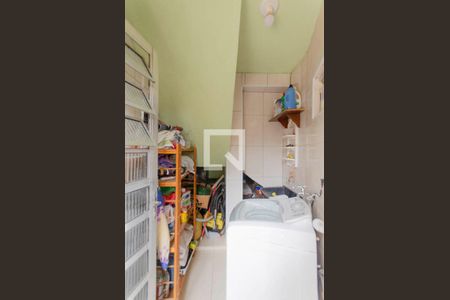 Casa à venda com 140m², 2 quartos e 6 vagasÁrea de Serviço