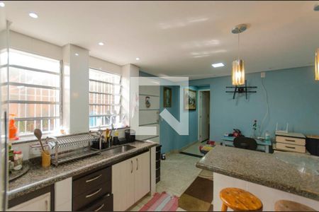 Sala e Cozinha de casa à venda com 2 quartos, 140m² em Parque das Paineiras, São Paulo