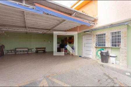 Casa à venda com 140m², 2 quartos e 6 vagasGaragem