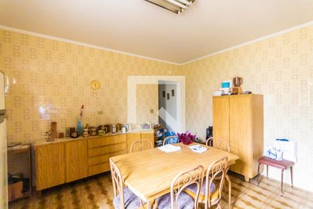 Casa à venda com 153m², 3 quartos e 2 vagasCozinha