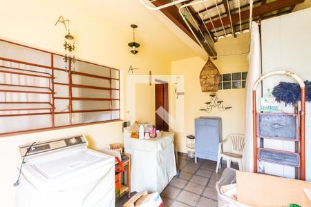 Casa à venda com 153m², 3 quartos e 2 vagasÁrea de Serviço