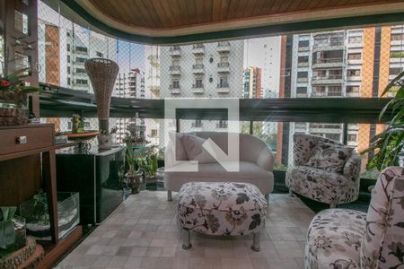 Varanda  de apartamento à venda com 4 quartos, 200m² em Vila Gomes Cardim, São Paulo