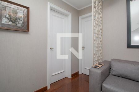 Apartamento à venda com 200m², 4 quartos e 5 vagas Apartamento à venda com 200m², 4 quartos e 5 vagasCorredor