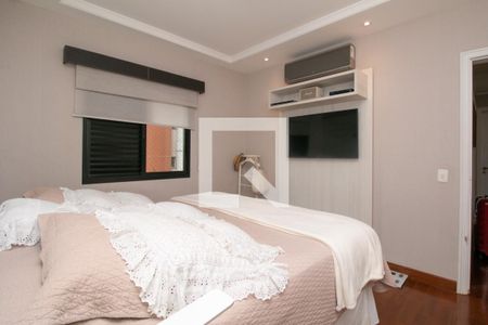 Apartamento à venda com 200m², 4 quartos e 5 vagas Apartamento à venda com 200m², 4 quartos e 5 vagasSuíte 1
