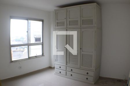 Quarto 1 de apartamento para alugar com 2 quartos, 57m² em Taquara, Rio de Janeiro