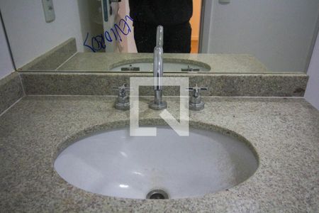 Apartamento para alugar com 79m², 2 quartos e 1 vagaBanheiro da Suíte