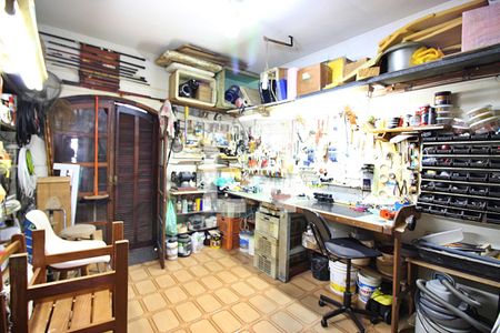 Casa à venda com 226m², 4 quartos e 4 vagasQuarto 4